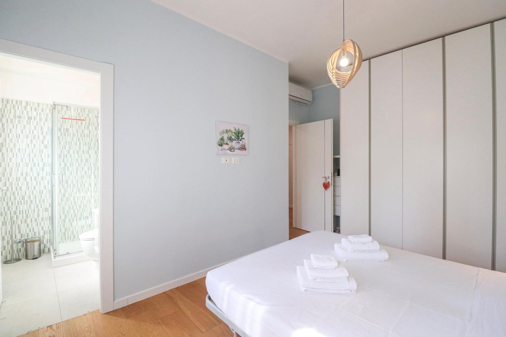 Appartamento Stazione 5min- Moderno Ed Elegante