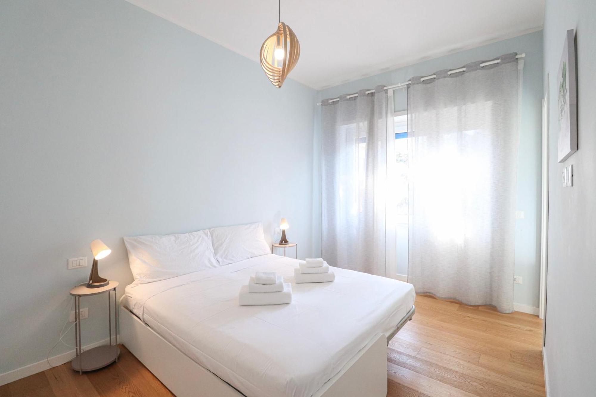 Appartamento Stazione 5min- Moderno Ed Elegante
